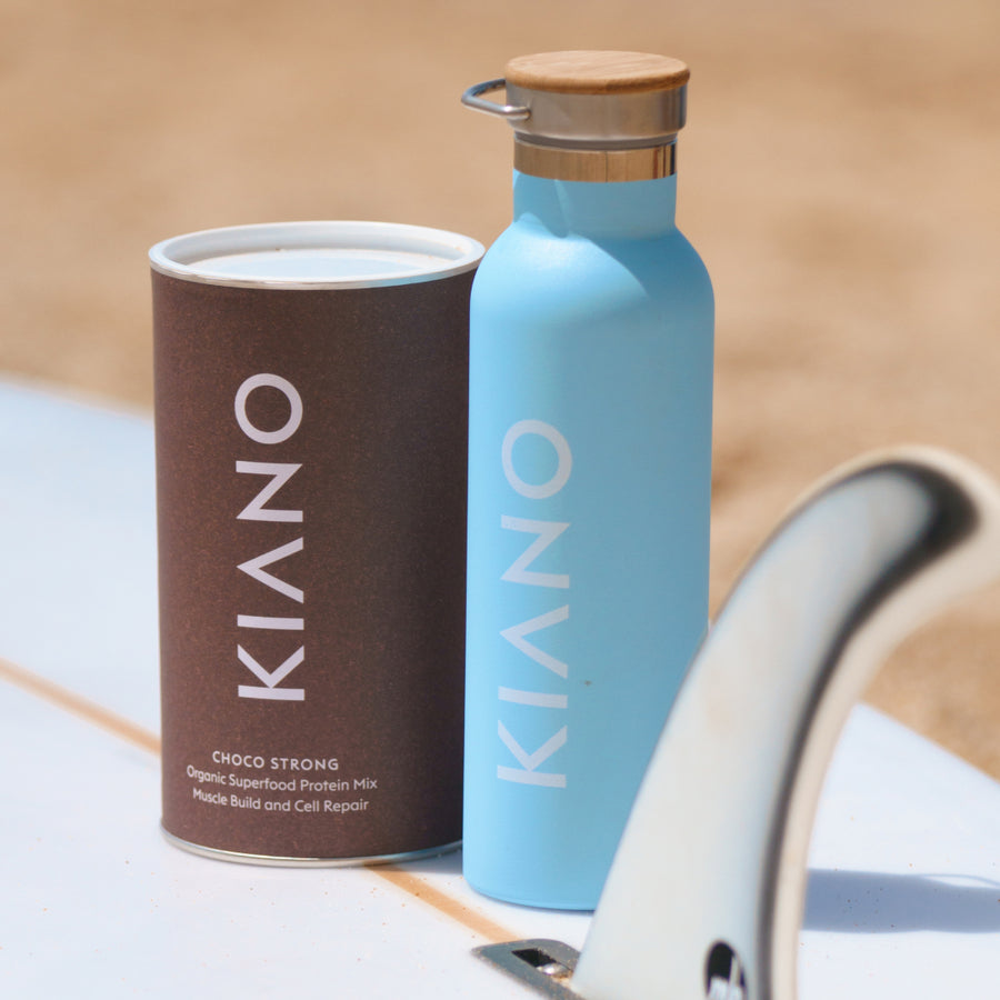 La bouteille d'eau en métal de KIANO : un compagnon fiable pour les modes de vie actifs